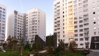4 BHK Apartment For Resale in Abhinandan CGHS Sector 51 Gurgaon 6583140