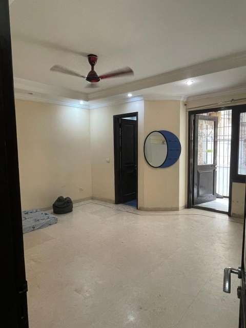 3 BHK Apartment For Rent in South Park Apartments Kalkaji Delhi 6585731