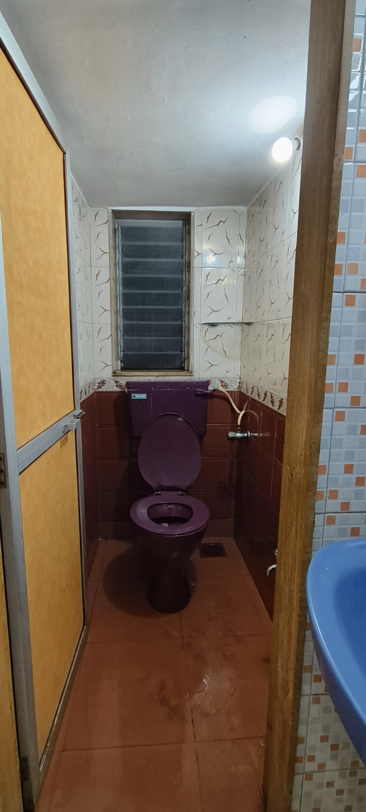 Bathroom, rajesh-park-view 1 Bedroom 450 Acre Apartment In Santacruz East Mumbai 6586252