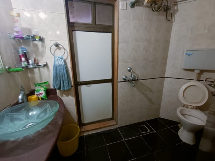 Bathroom, sai-dham-complex-kandivali 2 Bedroom 990 Sq.Ft. Apartment In Kandivali West Mumbai 6586541