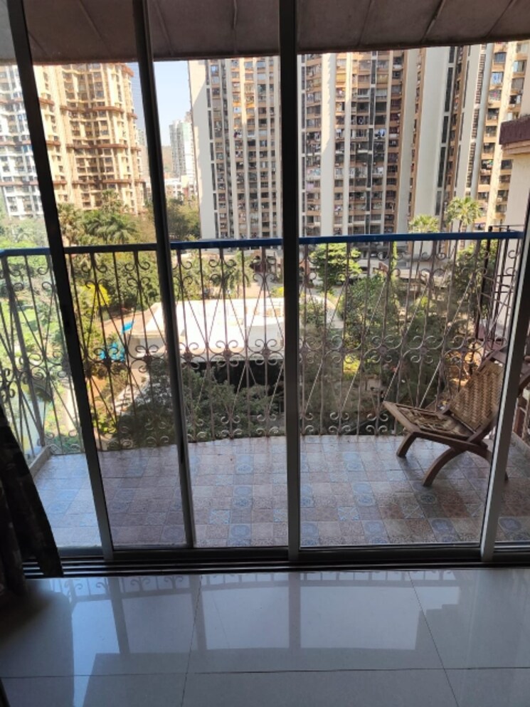 Balcony, lokhandwala-whispering-palms 3 Bedroom 1250 Sq.Ft. Apartment In Kandivali East Mumbai 6588602