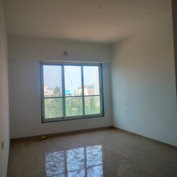 Room in 3 BHK Apartment at Juhu – for Rent