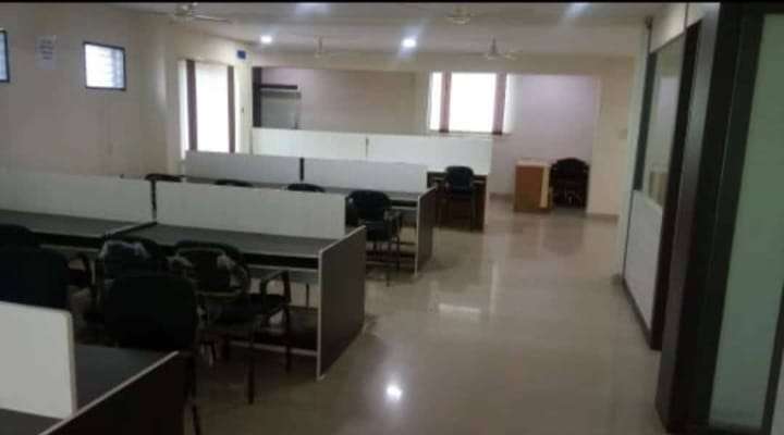 Commercial Co-working Space 330 Sq.Yd. in Surat Railway Station Surat