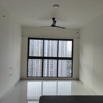 Room in 1 BHK Apartment at Lodha Crown Quality Homes, Majiwada – for Rent