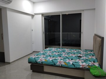 Master Bedroom in 3 BHK Apartment at Four Bunglows – for Rent