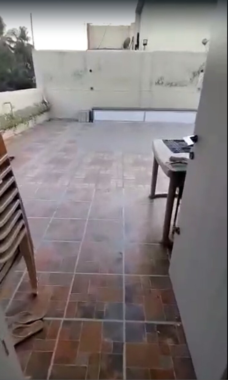 Terrace, andheri west 2 Bedroom 1000 Sq.Ft. Apartment In Andheri West Mumbai 6589268