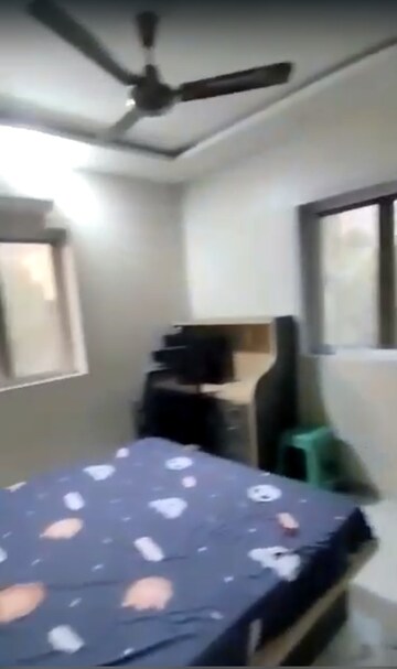 Bedroom in 2 BHK Apartment at Andheri West – for Rent