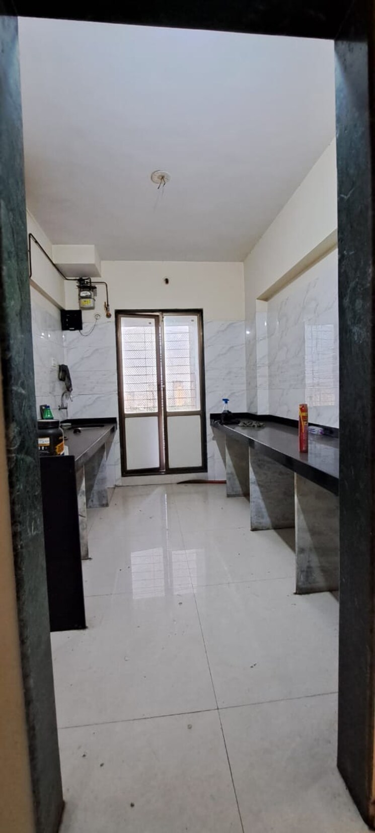 Kitchen, prestige-residency-hill-view 2 Bedroom 800 Sq.Ft. Apartment In Ghodbunder Road Thane 6589455