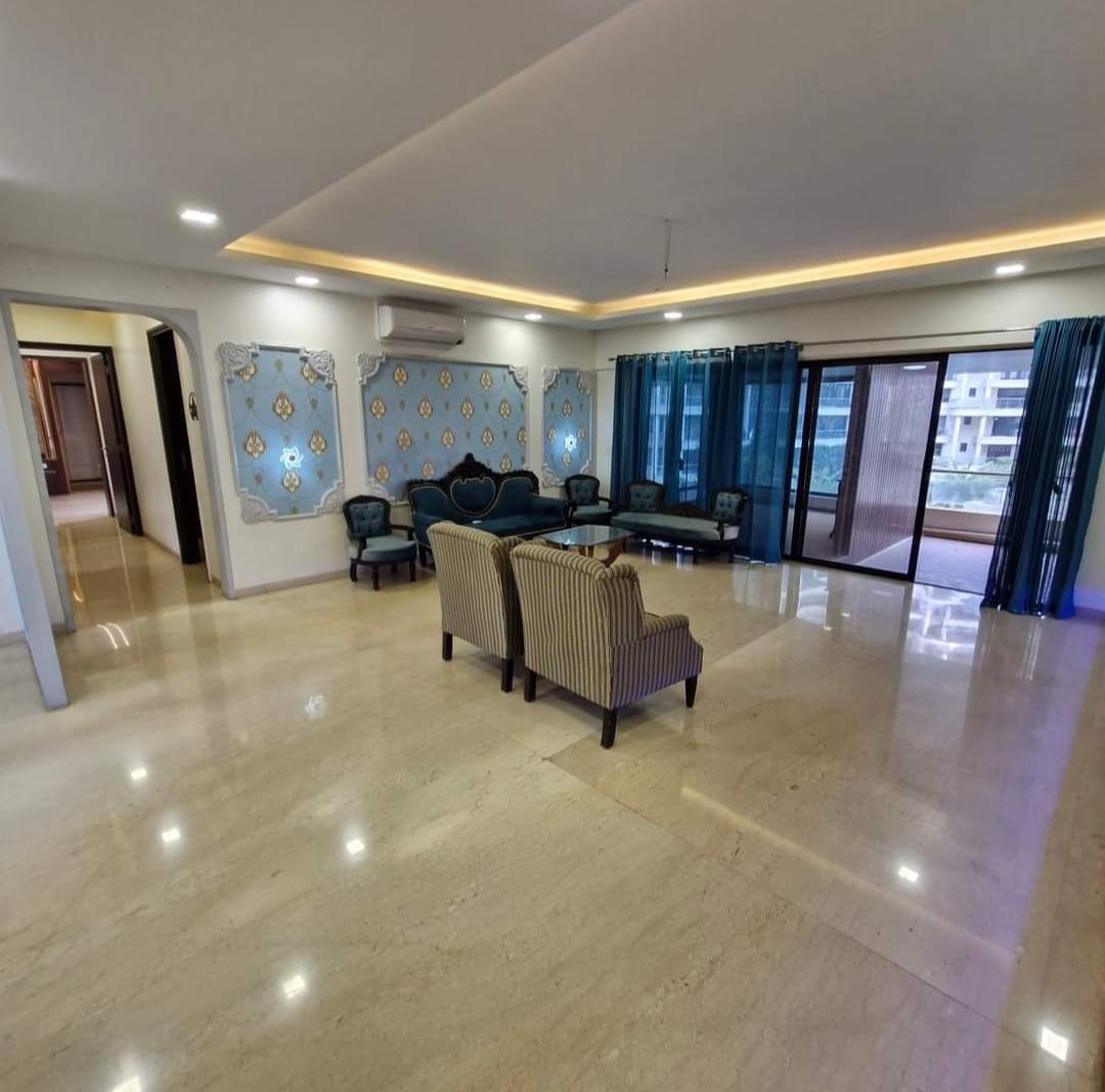 4 BHK + Extra Room Apartment For Sale in Ekta California Santa Clara