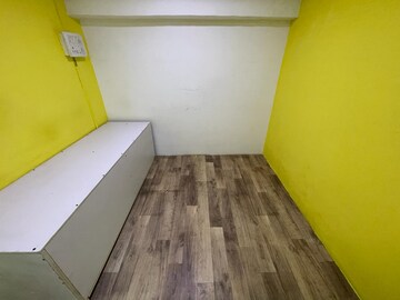 Furnished Amenities in  Office Space at Rustomjee Eaze Zone Mall, Malad West – for Rent