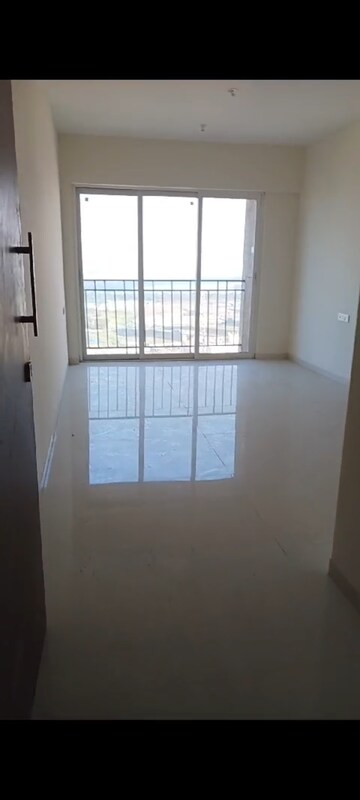 2 BHK Apartment For Sale in Vijay Orovia, Ghodbunder Road