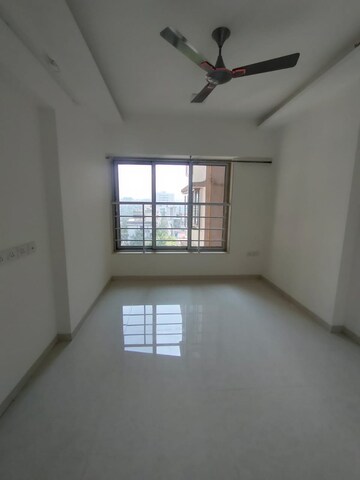 2.5 BHK Apartment For Rent in Chandak Ideal, Juhu