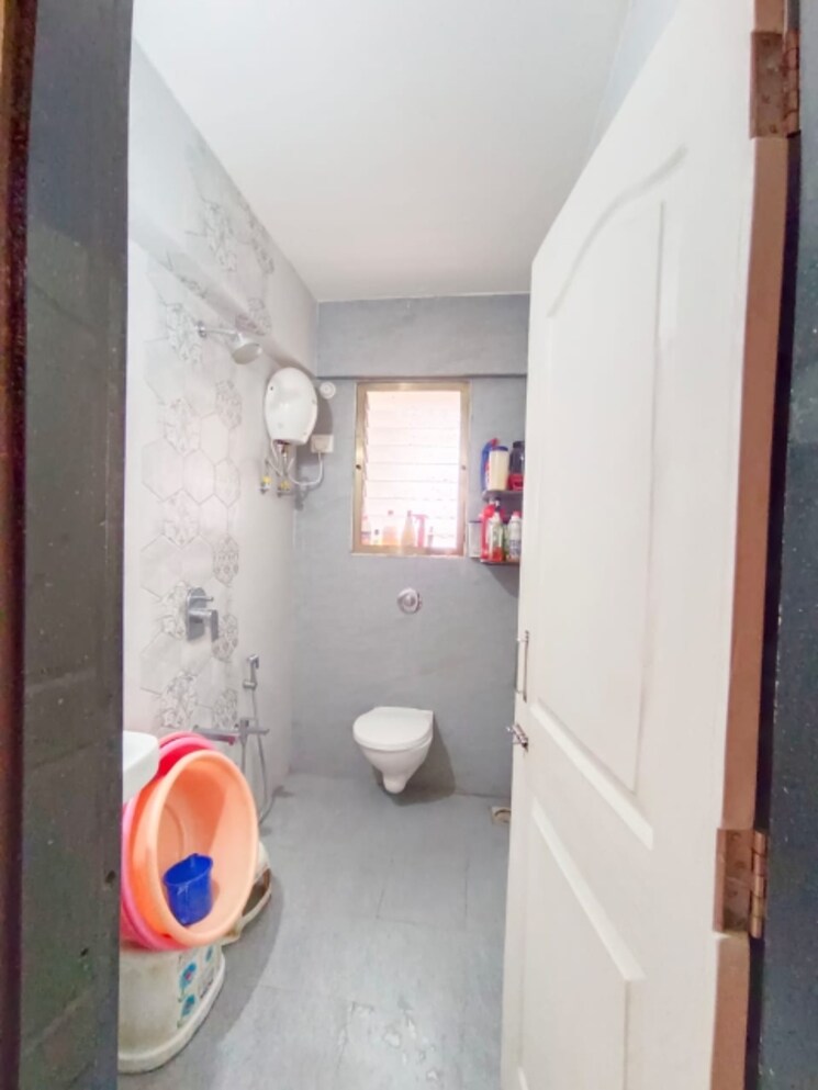 Bathroom, jaliyan-heights 4 Bedroom 1254 Sq.Ft. Apartment In Borivali East Mumbai 6596138