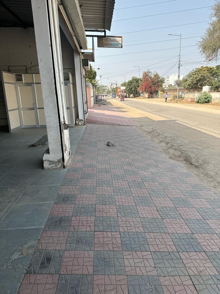  Parking, sirsi road Commercial Warehouse 6500 Sq.Yd. In Sirsi Road Jaipur 6596121