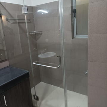 Bathroom in 4 BHK Apartment at Emaar Palm Terraces Select, Sector 66 – for Rent