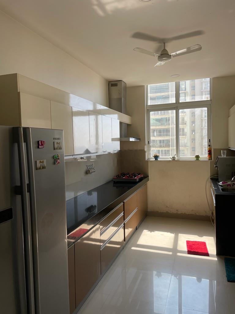Rental 3 Bedroom 2550 Sq.Ft. Apartment in Lodha Bellezza Sky Villas