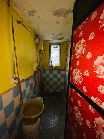 Attached Bathroom in 1 BHK Apartment at Dombivli West – for Sale