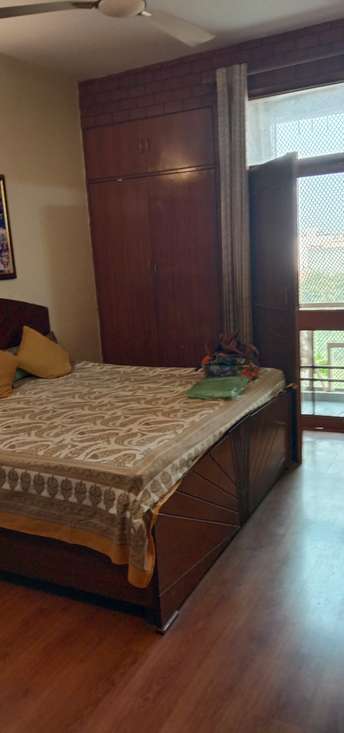 3 BHK Apartment For Resale in Prayag Apartments Vasundhara Enclave Delhi 6599029