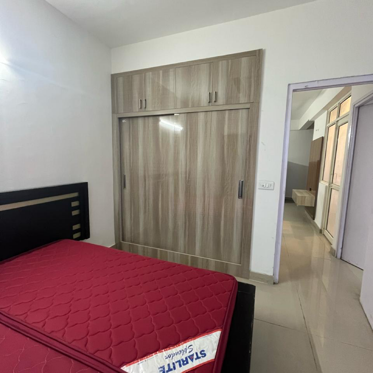 2 BHK + Extra Room Apartment For Rent in Suncity Avenue 76