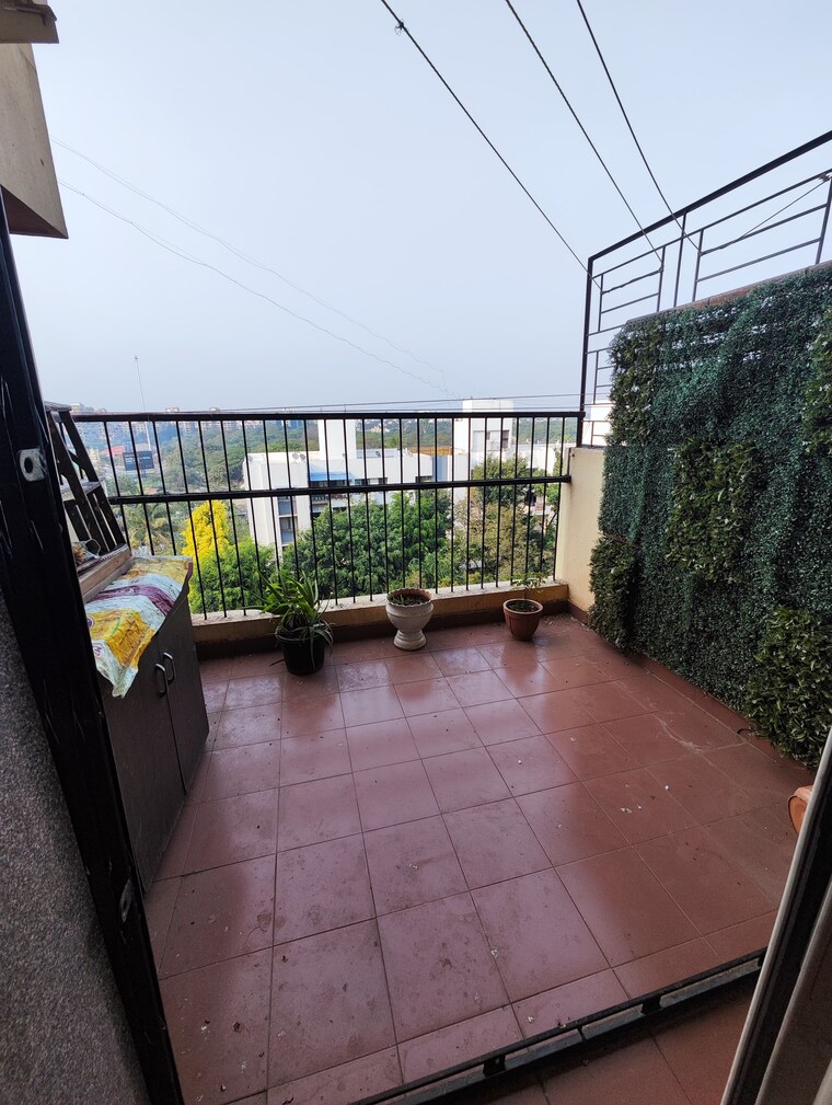 Balcony, oxford-premium 3.5 Bedroom 1800 Sq.Ft. Apartment In Wanowrie Pune 6599821