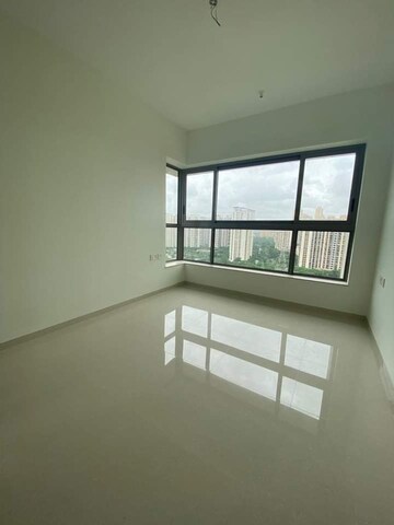 2 BHK Apartment For Resale in Kalpataru Paramount Kapur Bawdi Thane  6600008