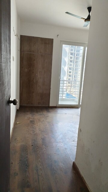 Room in 2 BHK Apartment at Urban Axis Urban Woods, Sushant Golf City – for Rent