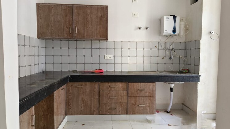 Kitchen, urban-axis-urban-woods 2 Bedroom 697 Sq.Ft. Apartment In Sushant Golf City Lucknow 6600226