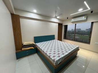 3 BHK Apartment For Rent in Sg Highway Ahmedabad 6601382