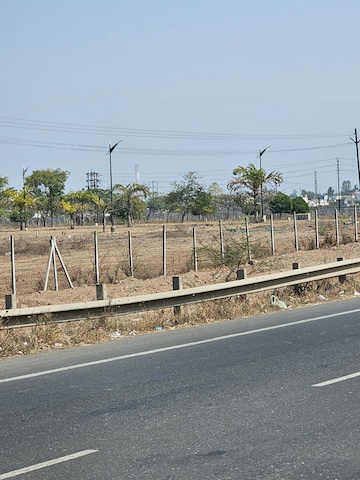 कॉमर्शियल लँड वर्ग मीटर फॉर रीसेल इन सिन्नर नाशिक  6602524