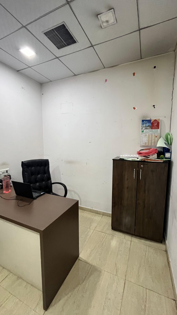 Rental Commercial Office Space 270 Sq.Ft. in Neptune Eastern Business ...