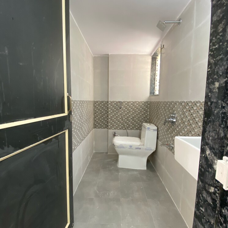 Bathroom, shramsafalya-chs-dombivli-west 2 Bedroom 890 Sq.Ft. Apartment In Dombivli West Thane 6608079
