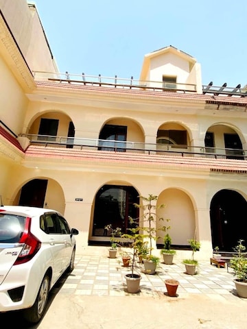 5 BHK Villa For Resale in Peer Mucchalla Zirakpur  6608563