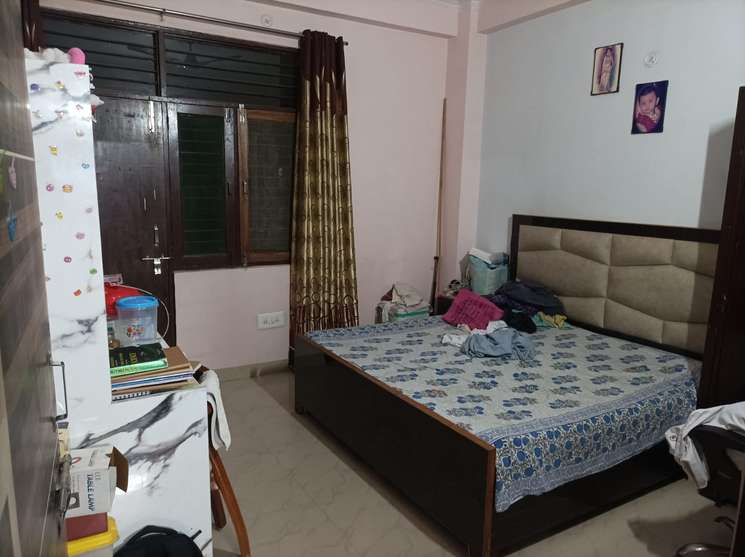 3 Bedroom 145 Sq.Yd. Independent House in Chiranjeev Vihar Ghaziabad