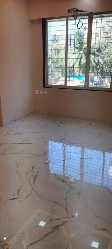 Attached Bathroom in 2.5 BHK Apartment at Tattva Mittal Cove, Andheri West – for Rent