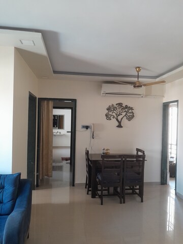 2 BHK Apartment For Resale in Hyde Park Galaxy Manpada Thane  6612400