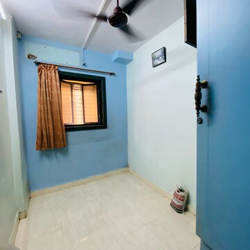 Room in 1 BHK Apartment at Dombivali Rahivashi Apartment, Dombivli West – for Rent