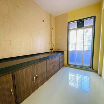 Room in 1 BHK Apartment at Shiv Darshan Dombivli West, Dombivli West – for Rent