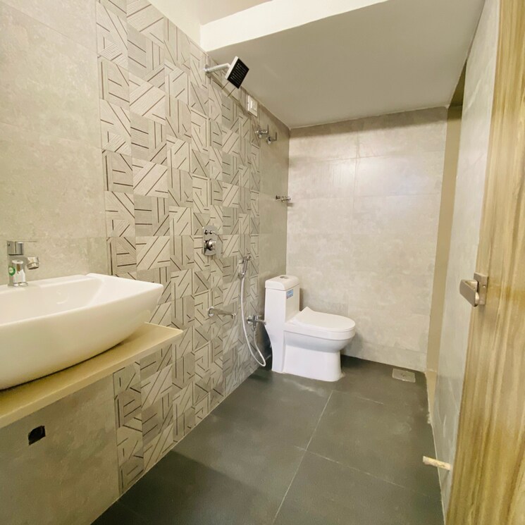 Bathroom, vrindavan-complex-dombivli-west 1 Bedroom 655 Sq.Ft. Apartment In Dombivli West Thane 6617228