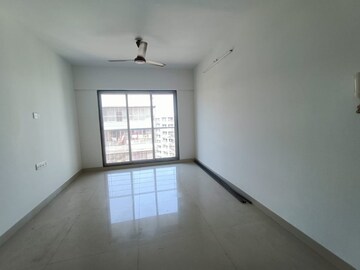Bedroom in 2 BHK Apartment at Veena Serenity, Chembur – for Rent
