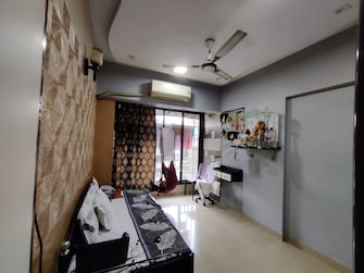 1 BHK Apartment For Resale in Raj Niwas Malad West Malad West Mumbai  6617330