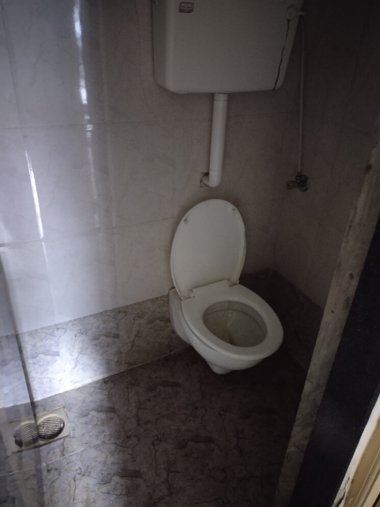 Bathroom, sai-homes-divya-heights 1 Bedroom 695 Sq.Ft. Apartment In Karanjade Navi Mumbai 6617609