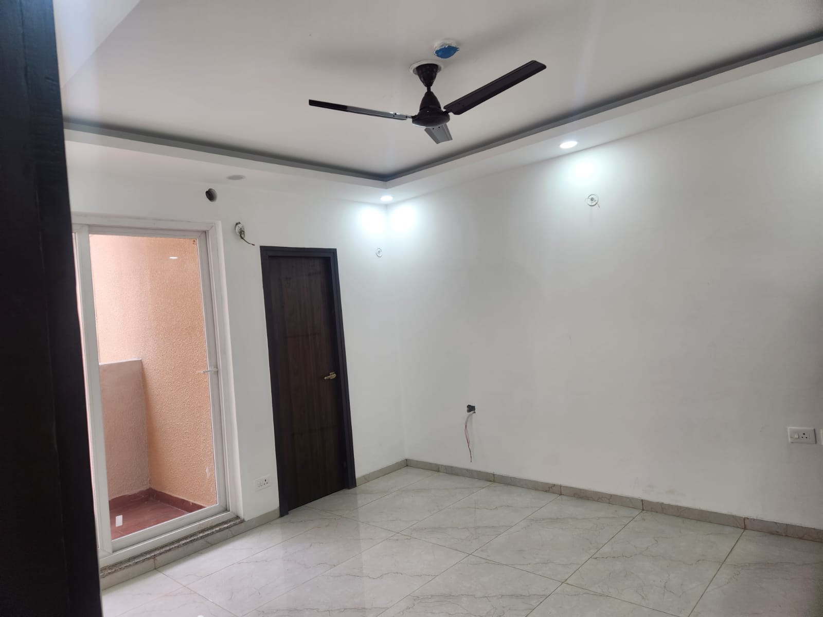 Rental 3 Bedroom 3200 Sq.Ft. Independent House in Emaar Gomti Greens