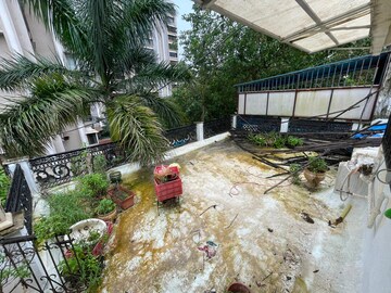 5 BHK Villa – Exterior View View at Lokhandwala Complex, Andheri West - for Rent
