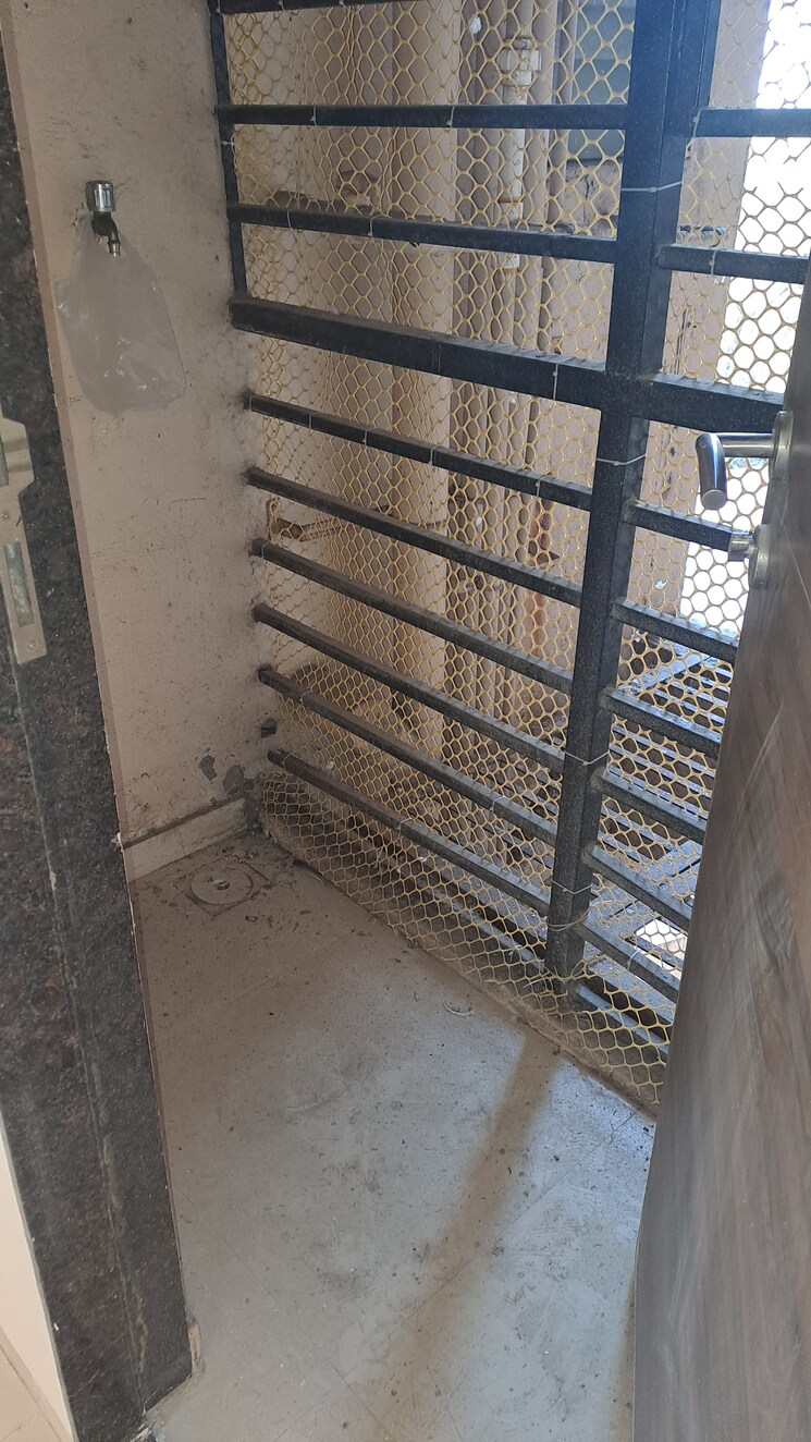 Exterior View, squarefeet-ace-square 2 Bedroom 563 Sq.Ft. Apartment In Ghodbunder Road Thane 6623079