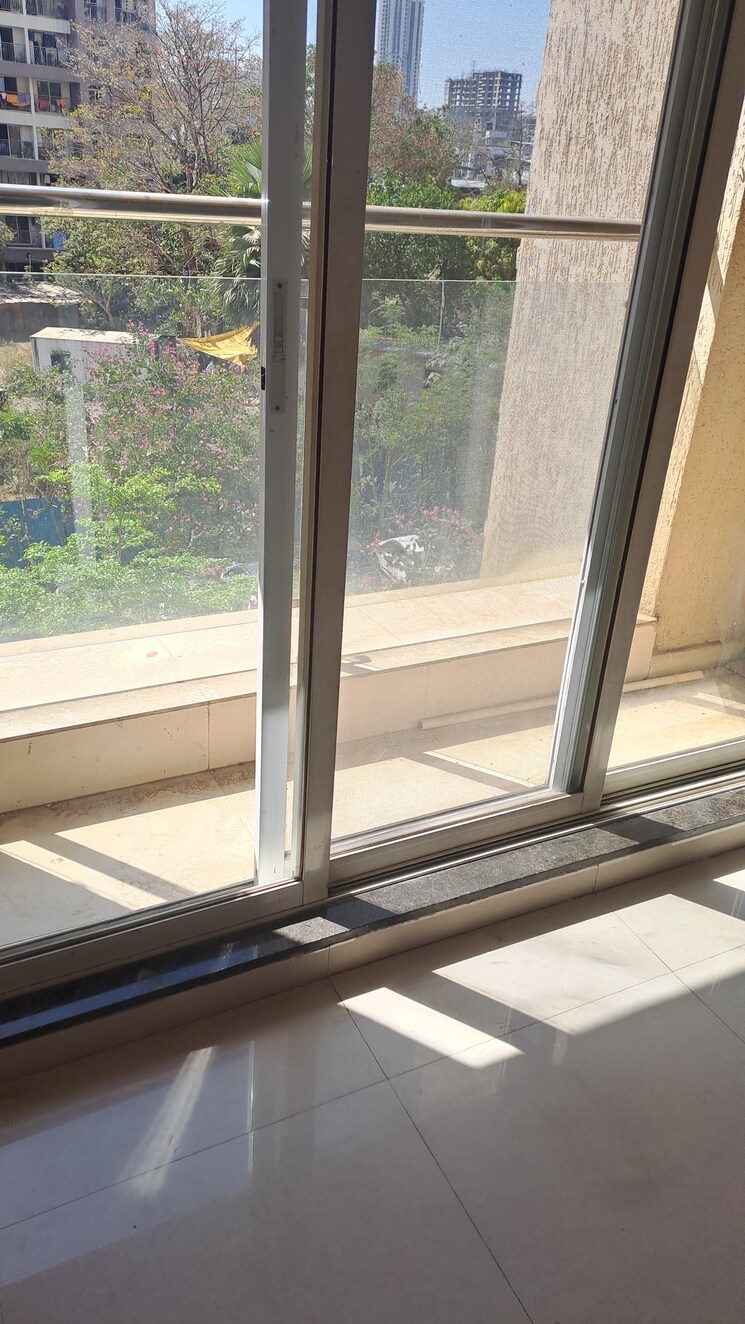 Balcony, squarefeet-ace-square 2 Bedroom 563 Sq.Ft. Apartment In Ghodbunder Road Thane 6623079