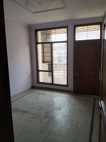 2 BHK Builder Floor For Rent in Dwarka Mor Delhi 6623099