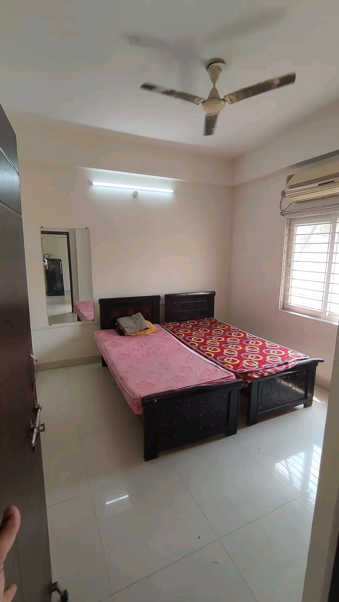 Rental 3 Bedroom 1400 Sq.Ft. Apartment in Kondapur Hyderabad 6623408