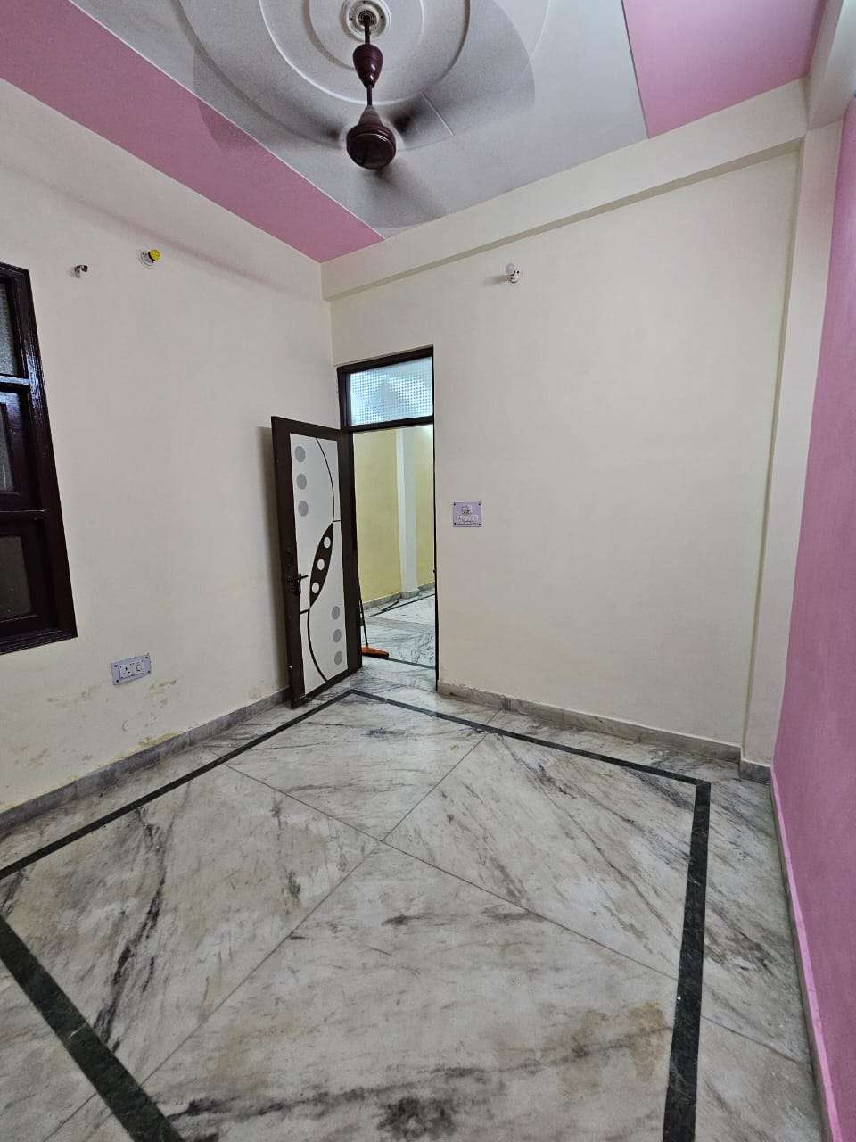 1 BHK Builder Floor For Rent in Shashi Garden Delhi 6623563