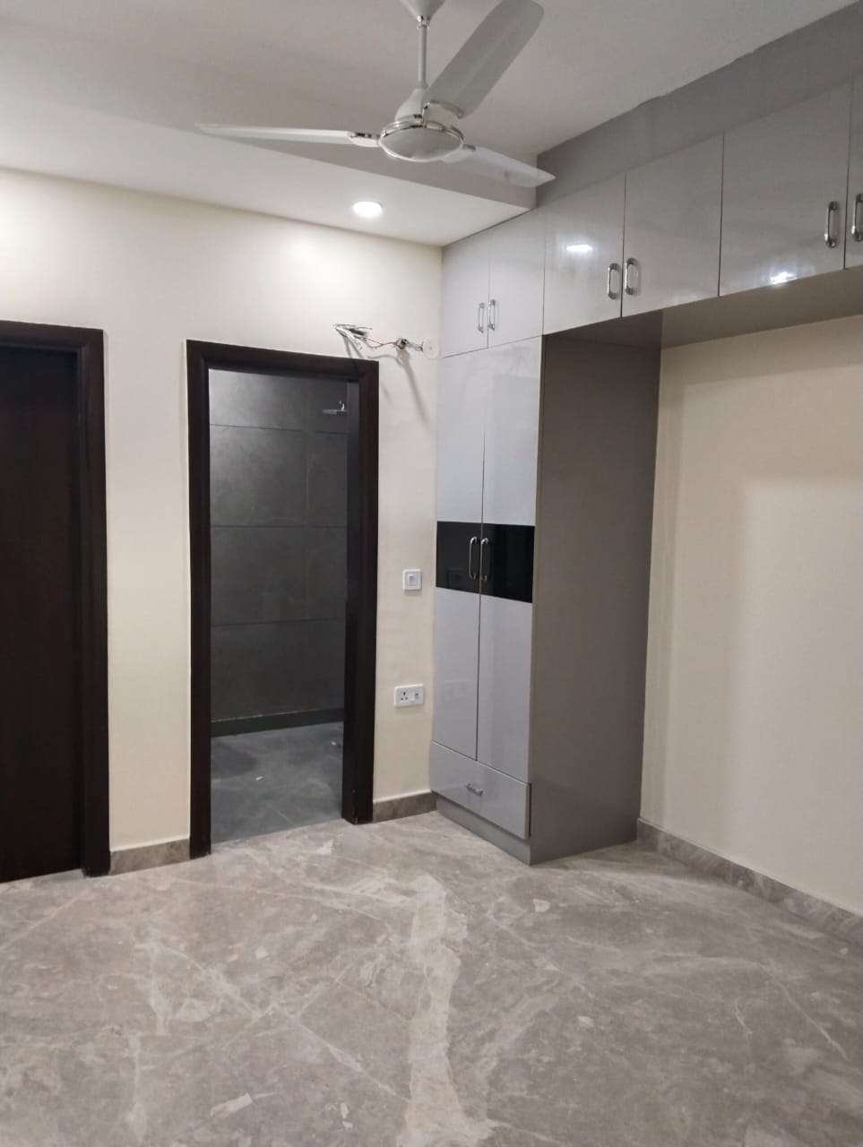 2 BHK Apartment For Resale in Evershine Apartments Vikas Puri Delhi 6624335
