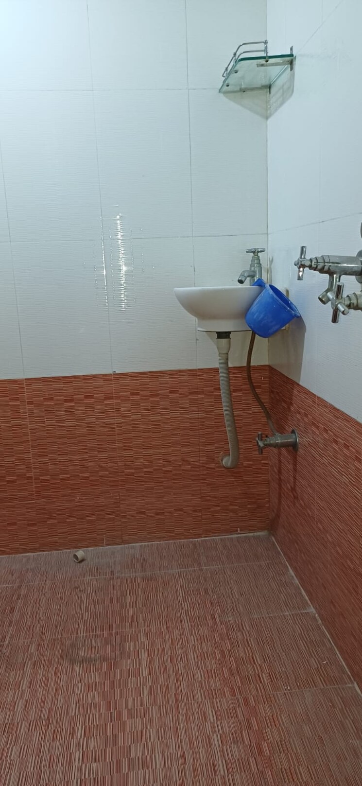 Bathroom, parsik nagar 1 Bedroom 680 Sq.Ft. Apartment In Parsik Nagar Thane 6622657